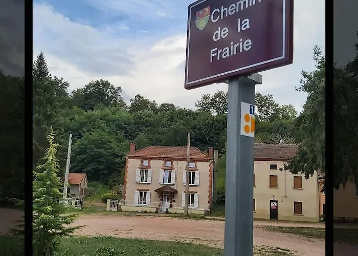 Au Pays D'angeline Vendégház La Pacaudière